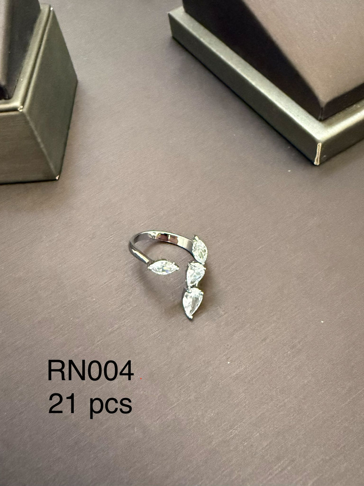 RN004